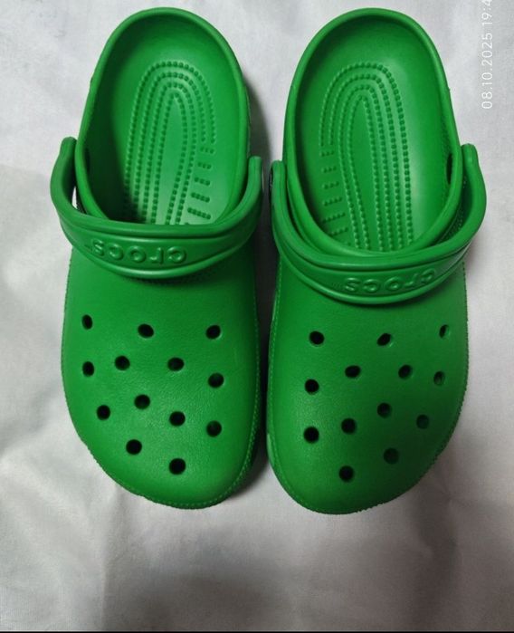 Тапки шльопанці Crocs m8/w10 40/41р