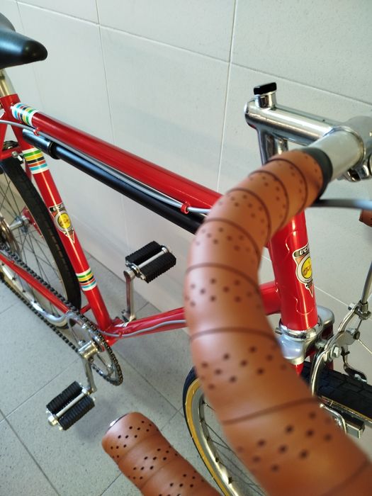 Bicicleta de ciclismo restaurada - UCAL - tamanho juvenil