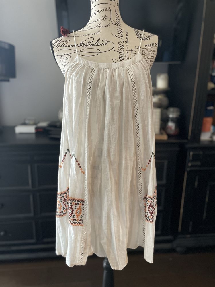 Sukienka boho oversize haft ecru M mini