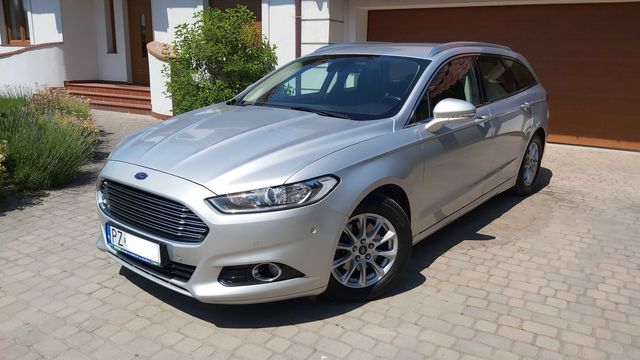 Ford Mondeo,  Titanium, Converse, Navi, bogata opcja