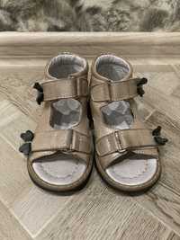 Ортопедичні босоніжки сандалі ортопедичне взуття дитяче