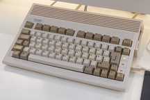 Komputer Commodore Amiga 600 600HD