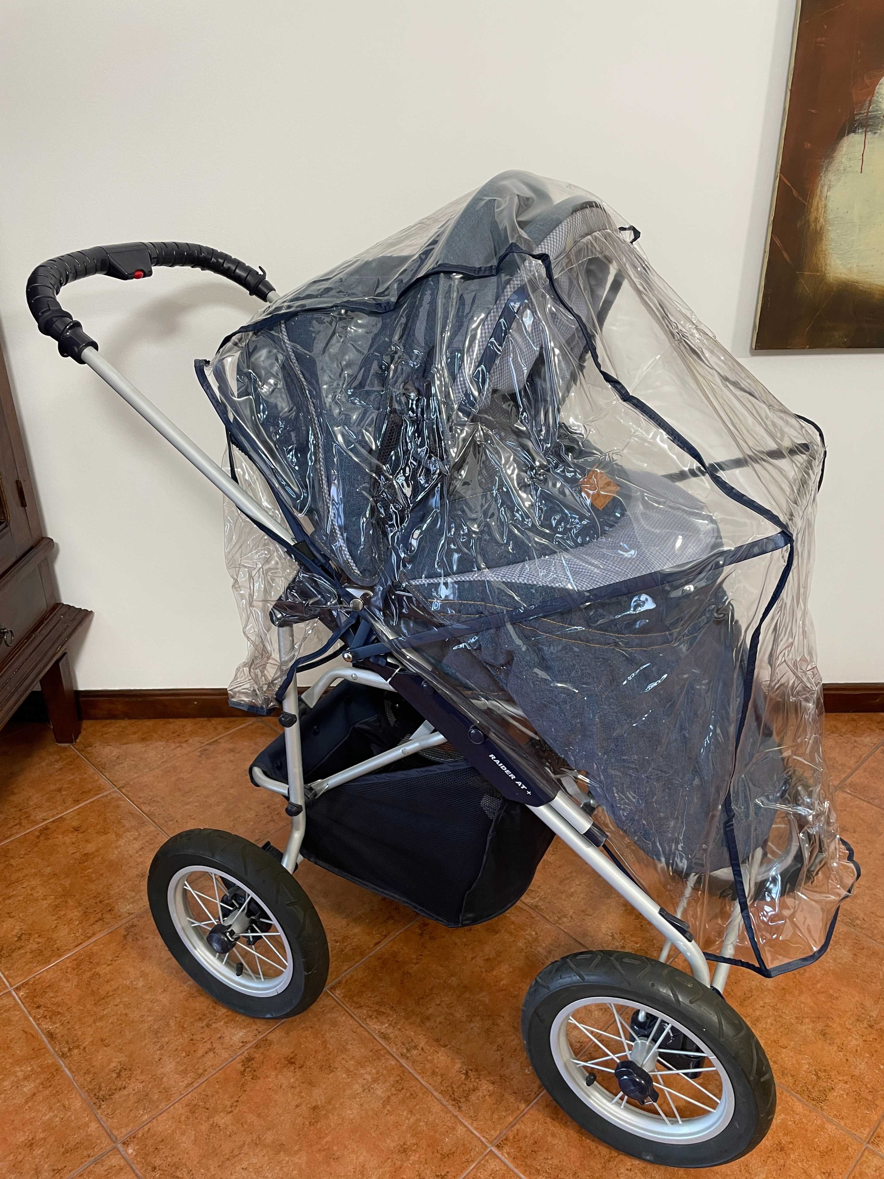 Carrinho de passeio Bébécar