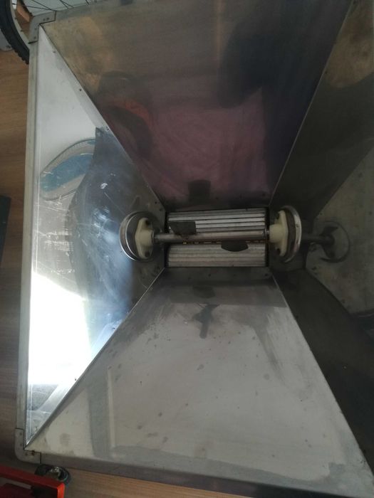 raladeira de uvas em inox como nova marca Lena, um achado!