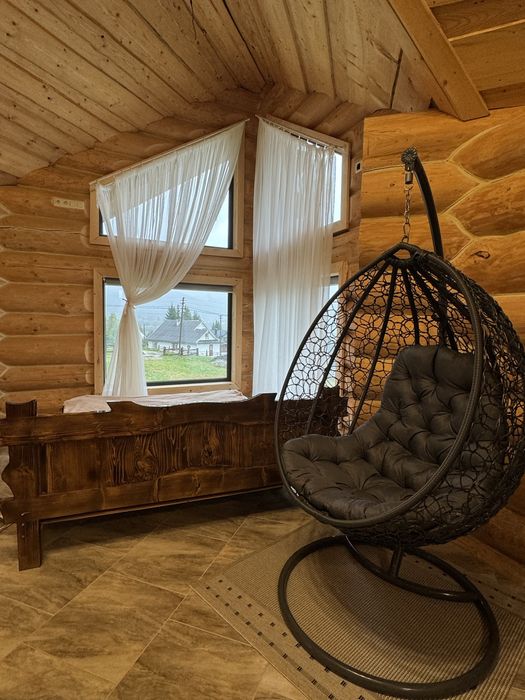 Здається затишний ЕКОбудиночок Микуличин