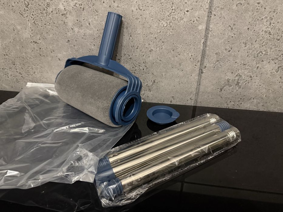 Nowy wałek mslarski z pojemnikiem na farbę, do malowanua bez kapania