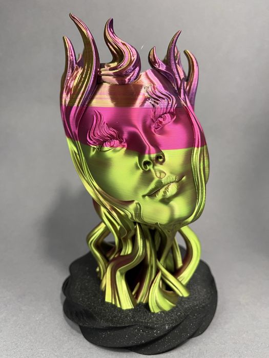 Doniczka Twarz Kobiety Nimfa 17 cm wysoka