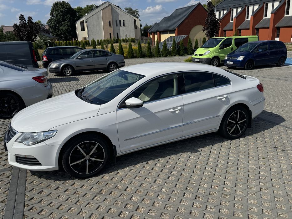 Volskwagen Passat CC 1.8 T 2009 r. benzyna