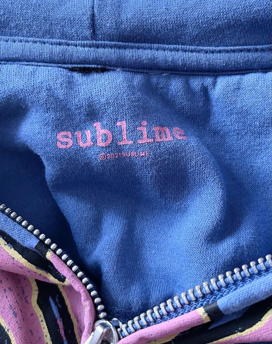 Bluza z kapturem z nadrukiem Sublime