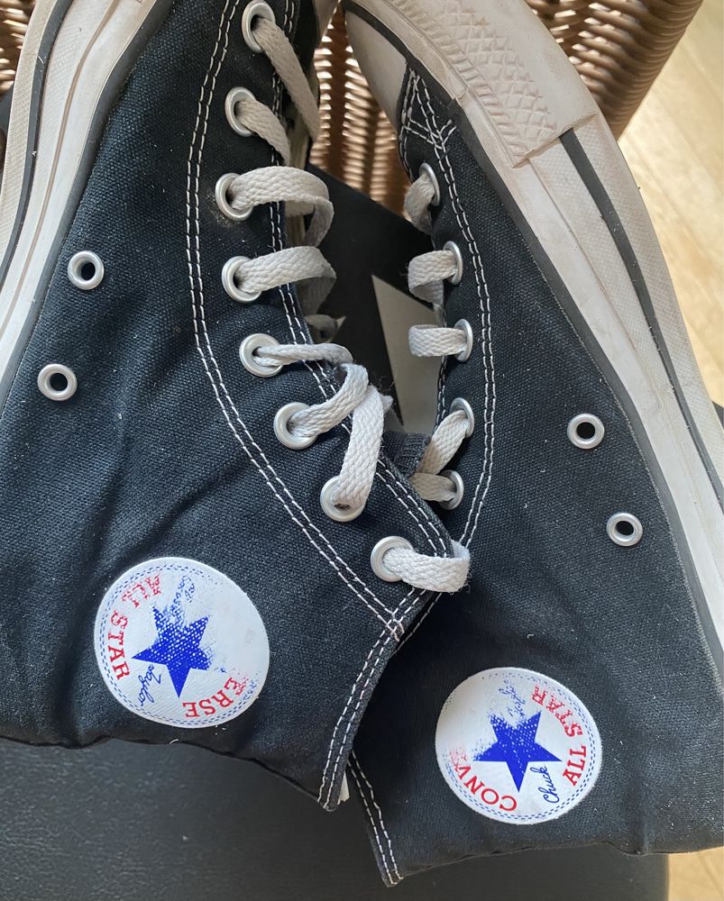 Converse klasyczne nad kostkę 42