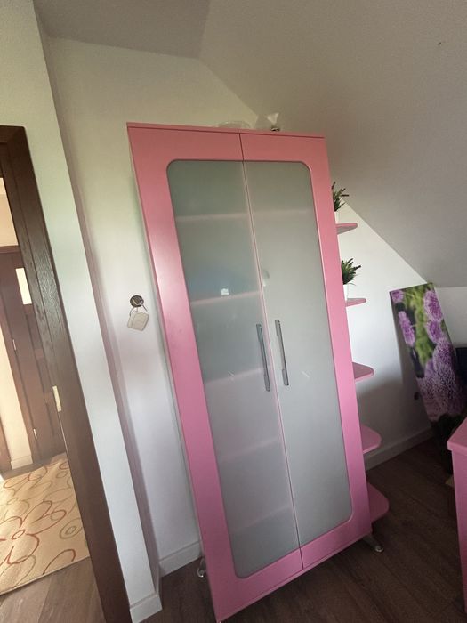 Różowa Szafa i komódka na sprzedaż