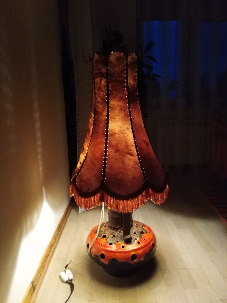 Lampa ceramiczna stojąca duża