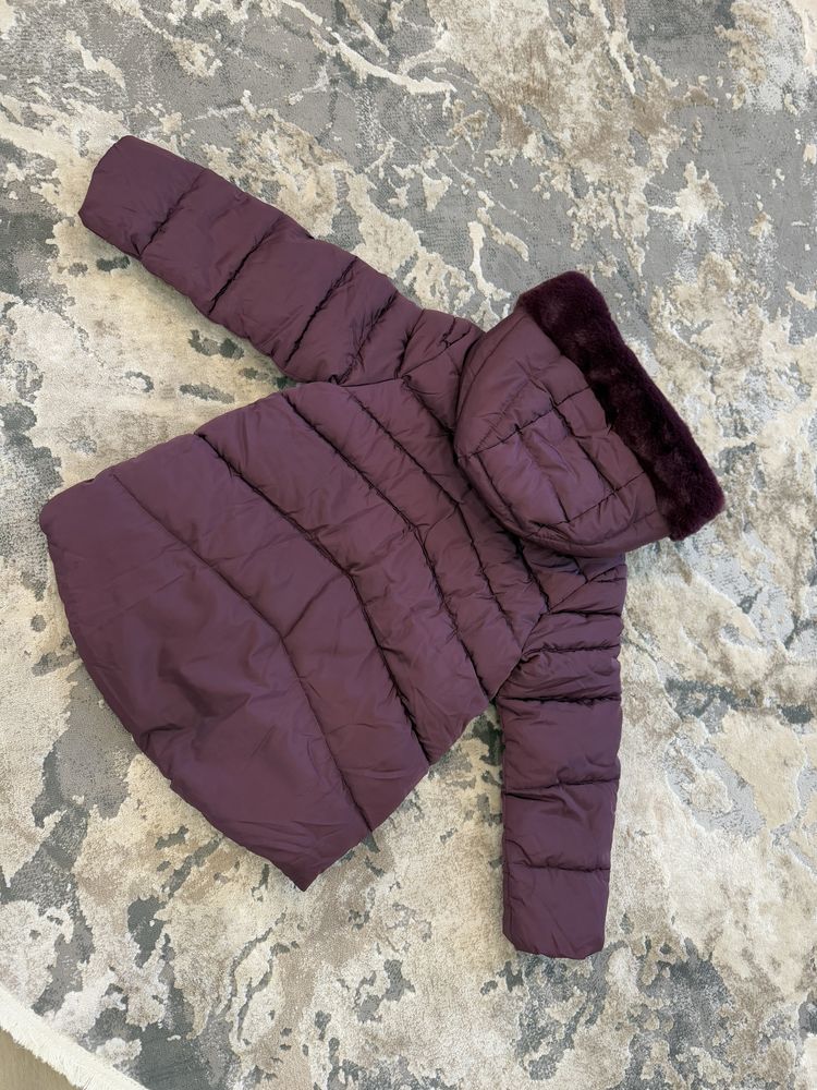 Куртка демисезон теплая фирмы Blukids 122 см 6-7 лет
