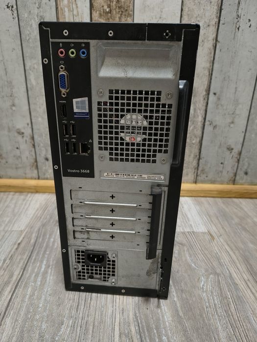 Komputer stacjonarny Dell Vostro 3668 i 5 7400/ Vostro 3250 i5 6400