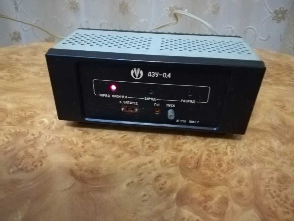 Автоматическое зарядное устройство