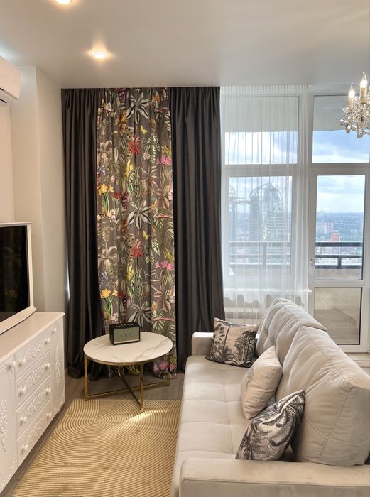 без % генератор є, Печерськ , Коновальця 44 а, Печерськ, центр,