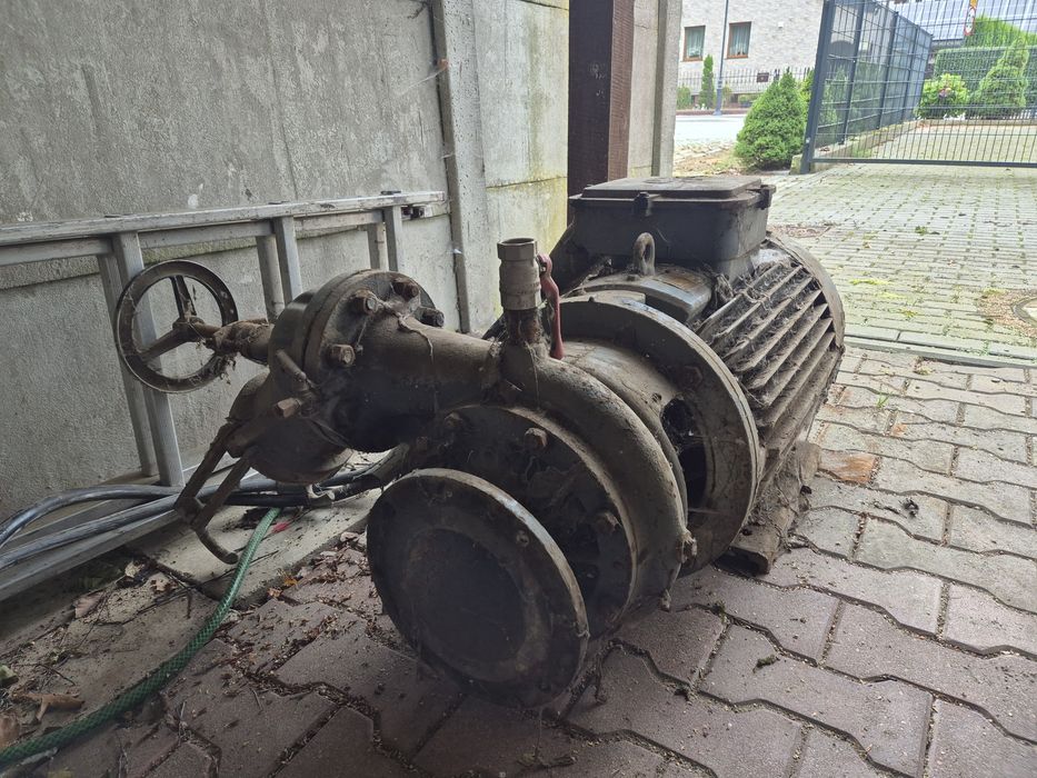 Silnik elektryczny 40 kw + pompa wody 30kw