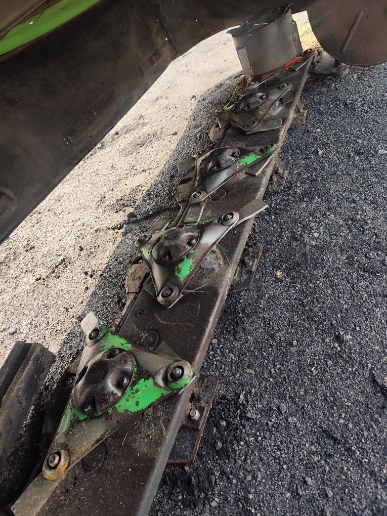 Kosiarka dyskowa DEUTZ FAHR DISCMASTER 224 2,4M to samo co VICON