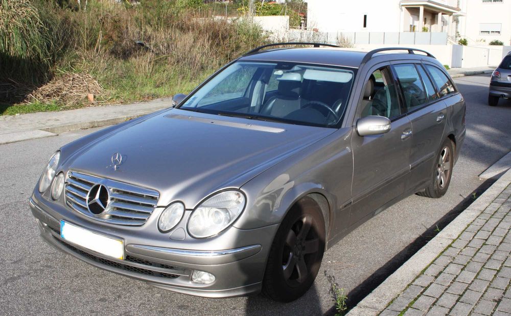 Carrinha Mercedes E220 Avangard