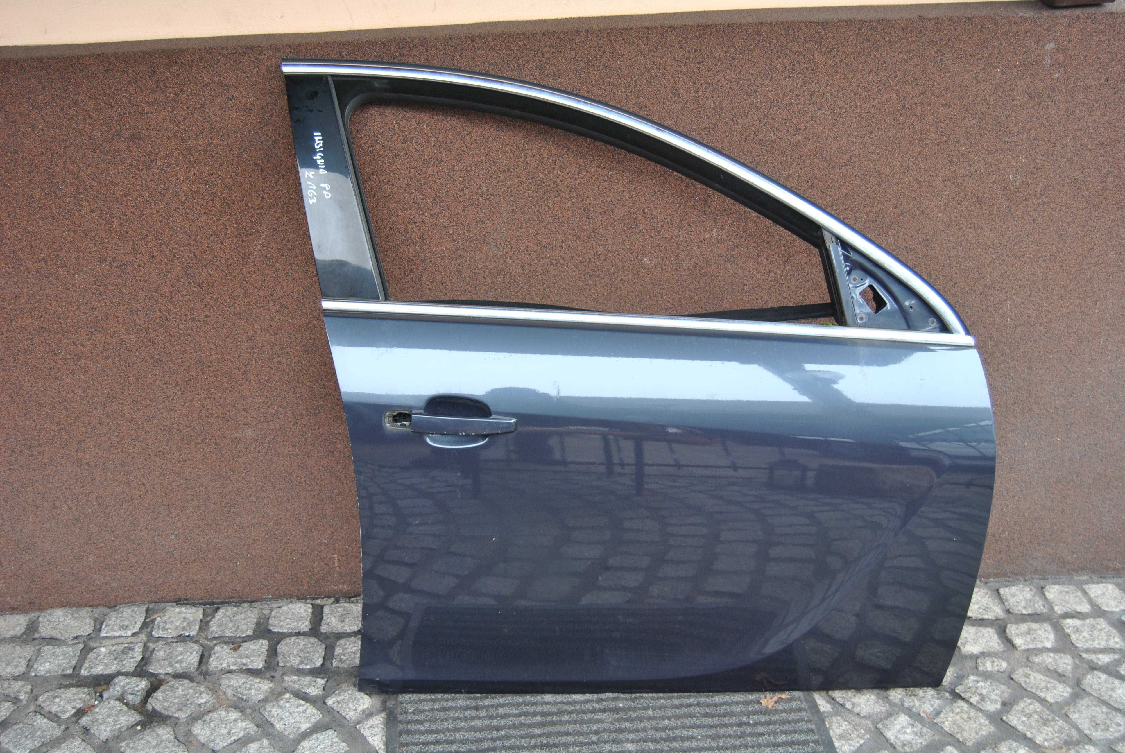 Drzwi prawy przód Opel Insignia A Z168