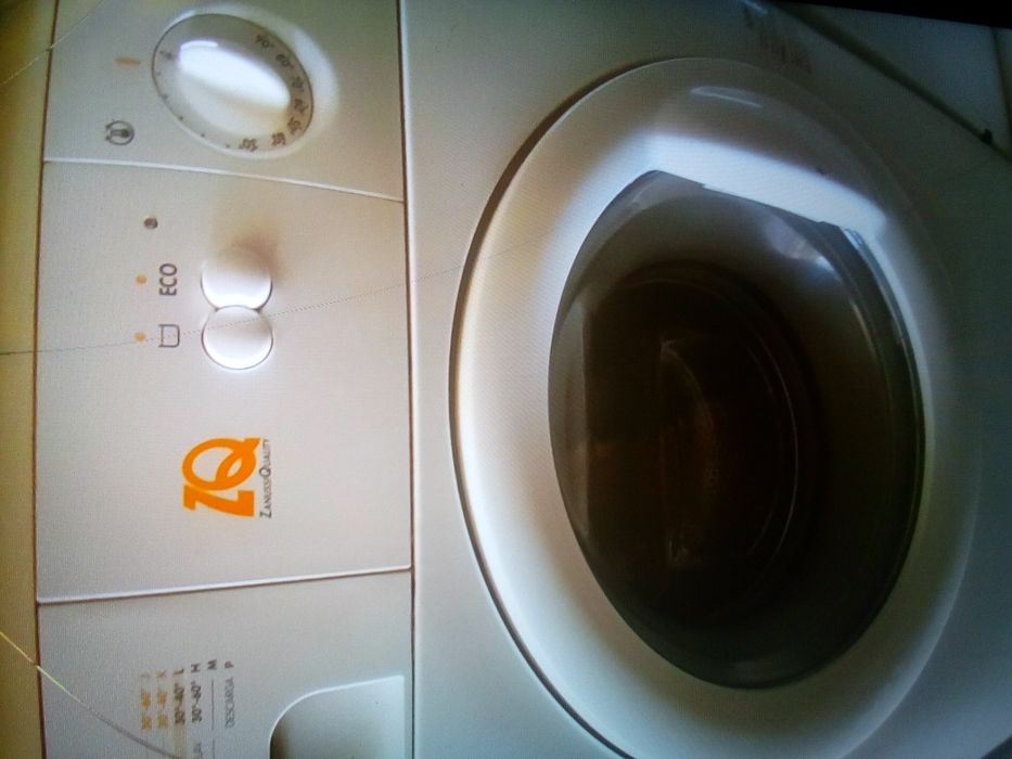 Máquina lavar roupa Zanussi de 5 KGS c/ garantia 150€