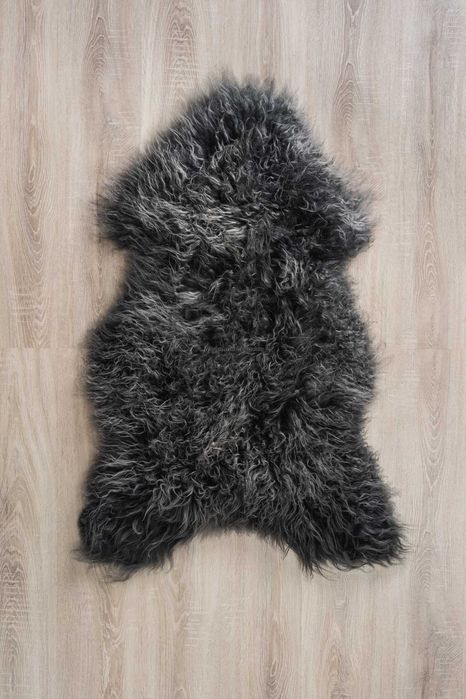 Skóra Owcza-Skóry Owcze Island Bryza 5 Kolorów Kręcony Włos