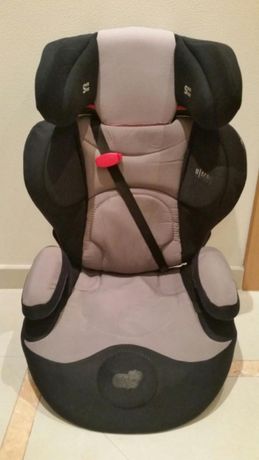 Cadeira da Bébé Confort Hipsos Safe Side dos 15Kg aos 36 Kg.