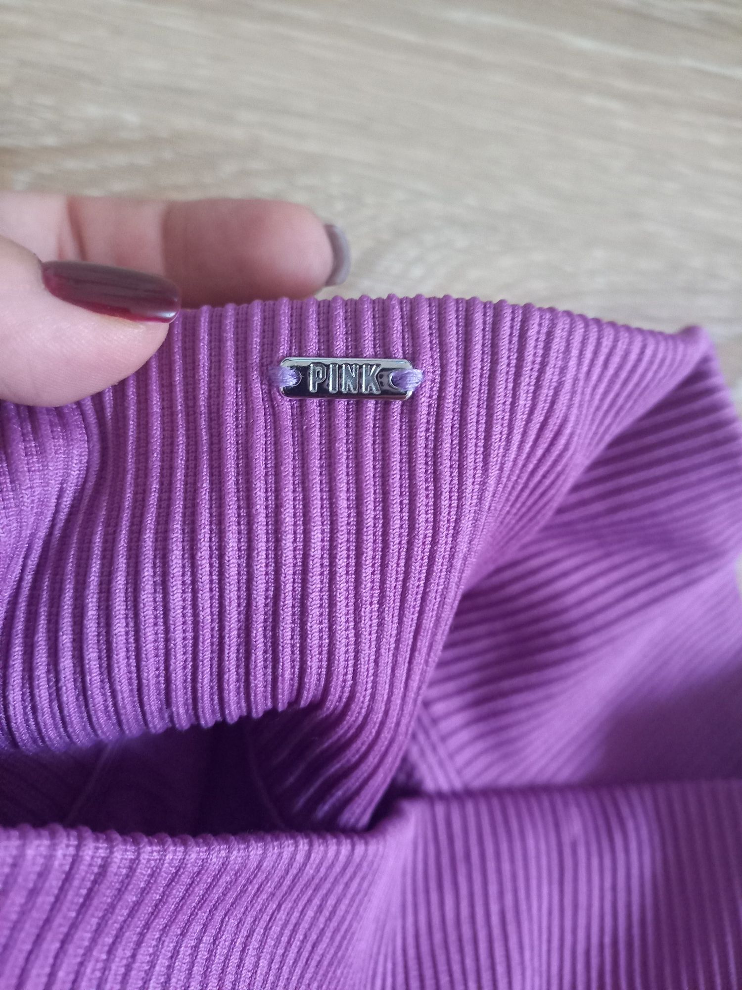 Спортивные шорты велосипедки Victoria's secret Pink