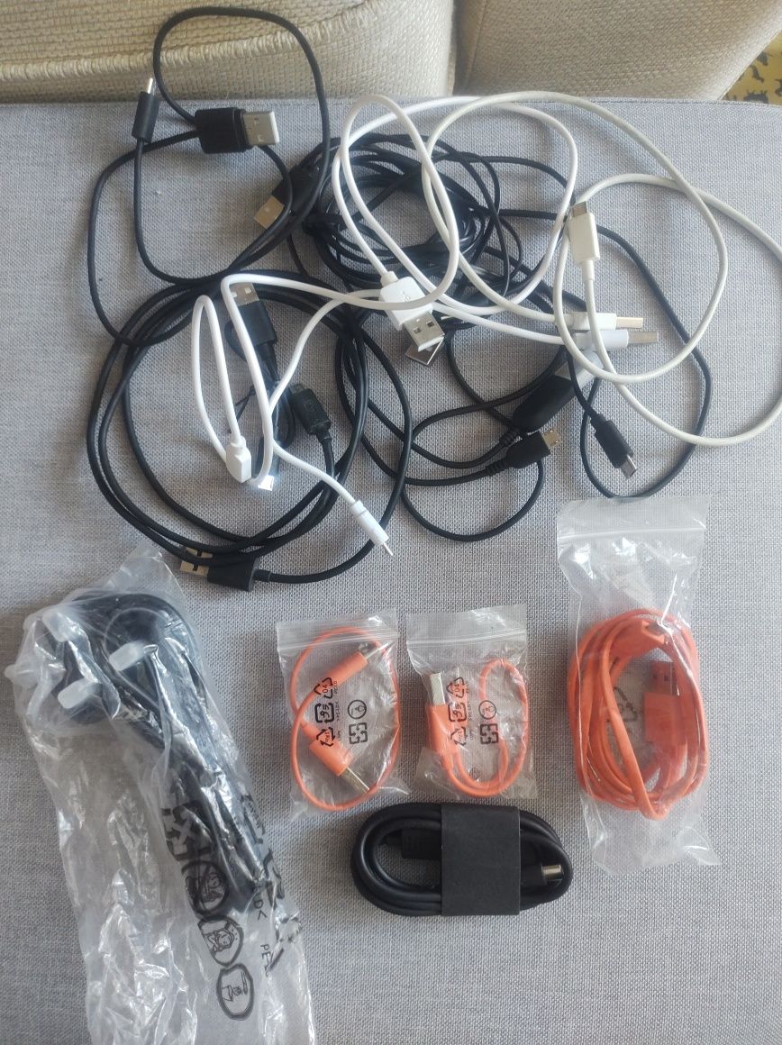 Cabo micro usb tipo C JBL e outras marcas mais bolsas fones headphone