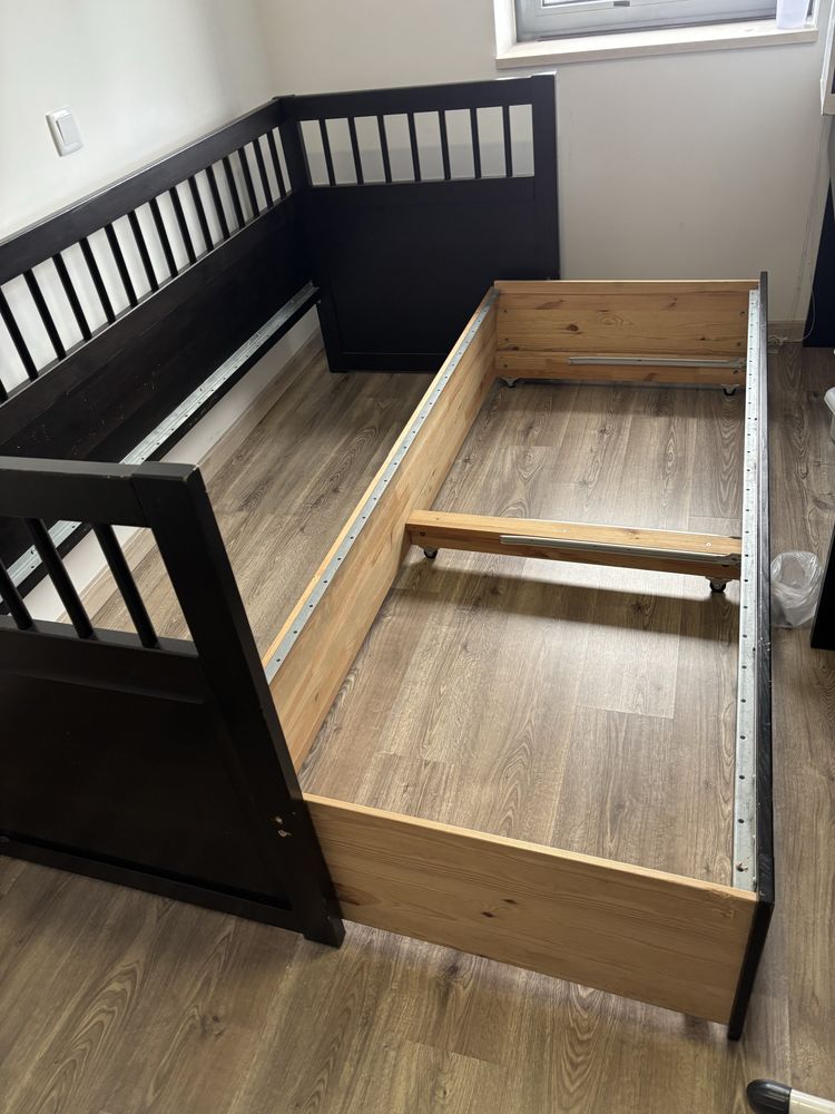 Cama e colchao de solteiro