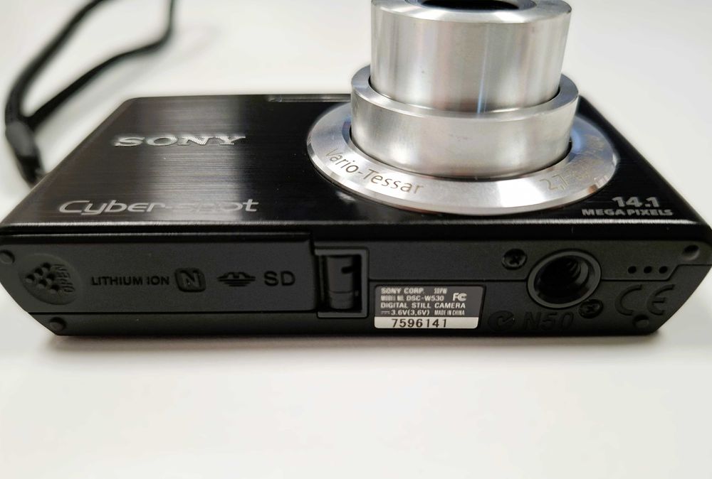 aparat cyfrowy kompaktowy Sony Cybershot DSC-W530