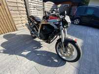 Suzuki GSXR750.