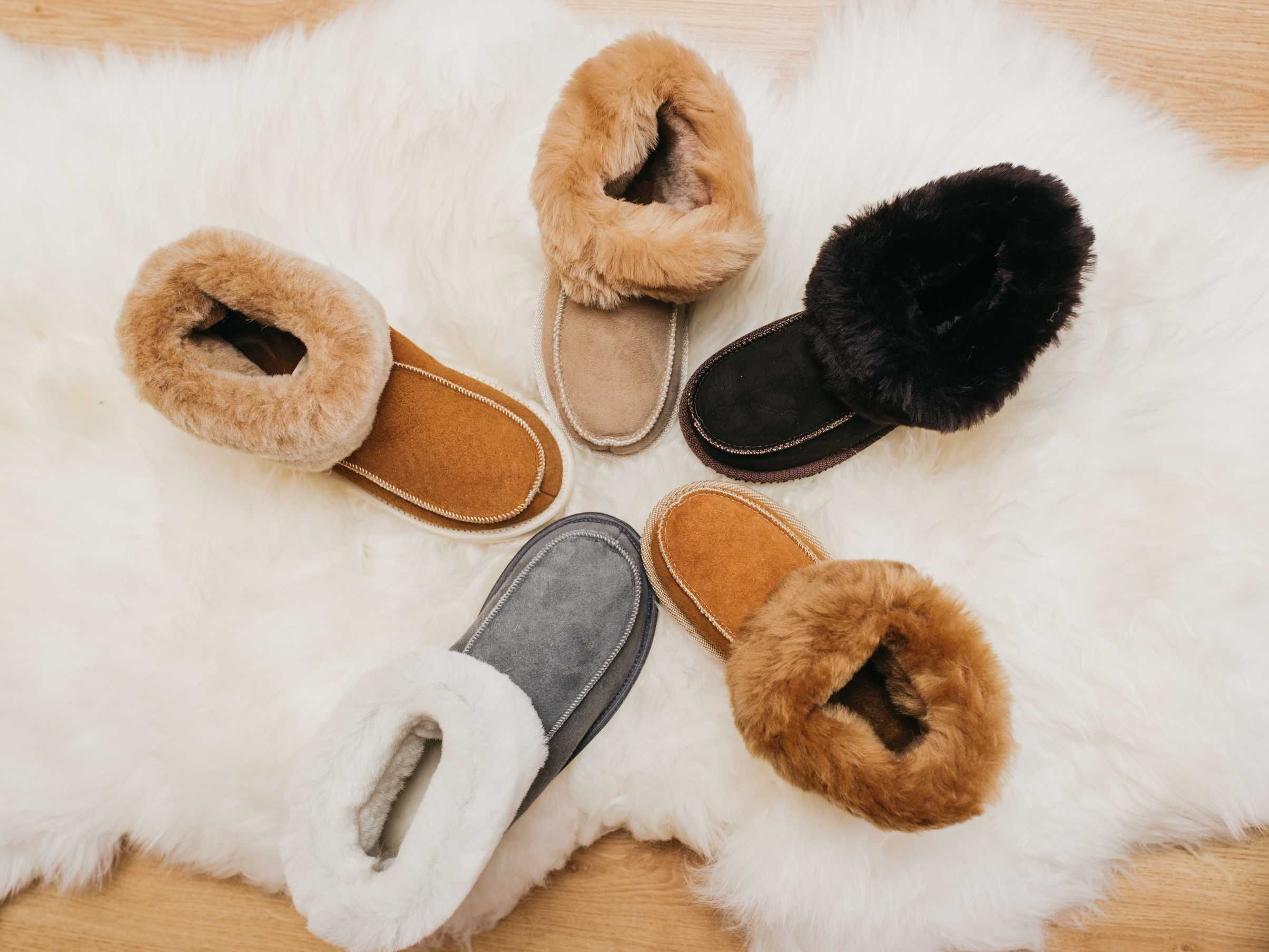 Kapcie ze Skór Owczych Wełniane PRODUCENT Slippers Made Sheepskin