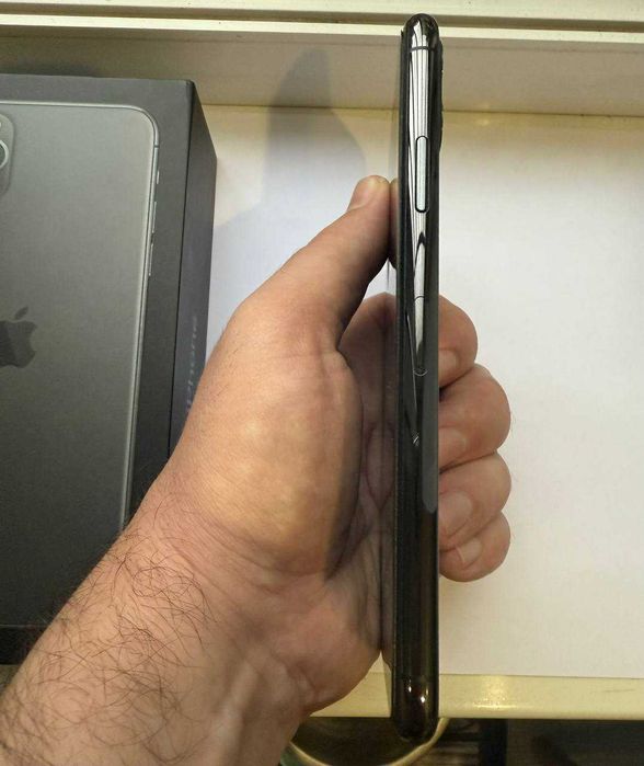 Iphone 11 pro max Супер стан, Комплект