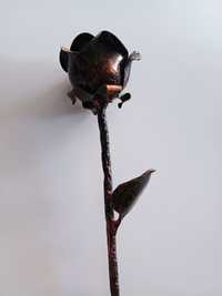 Mosiężna róża 41cm