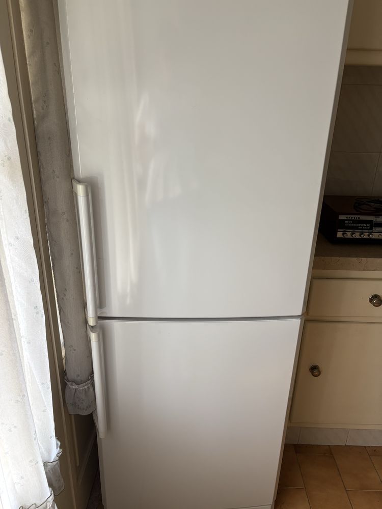 Frigorifico combinado