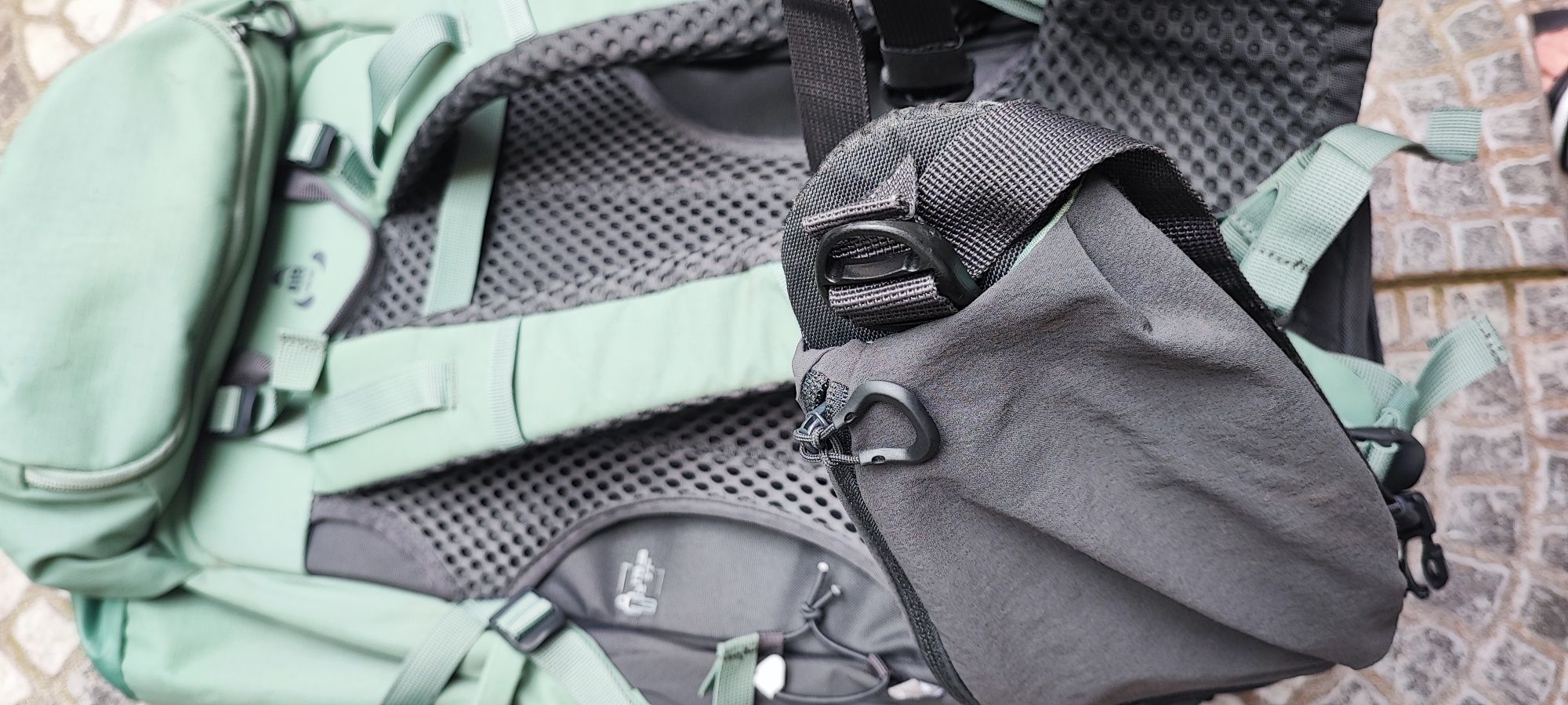 Mochila Quechua 30L
