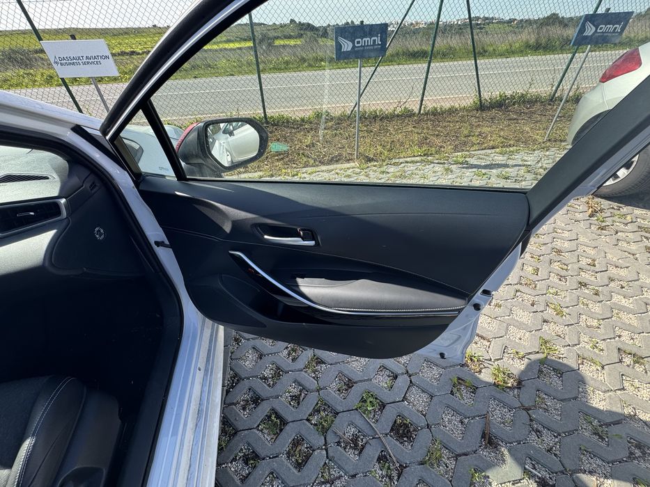 Toyota Corolla Comfort + Pack Sport 1.8