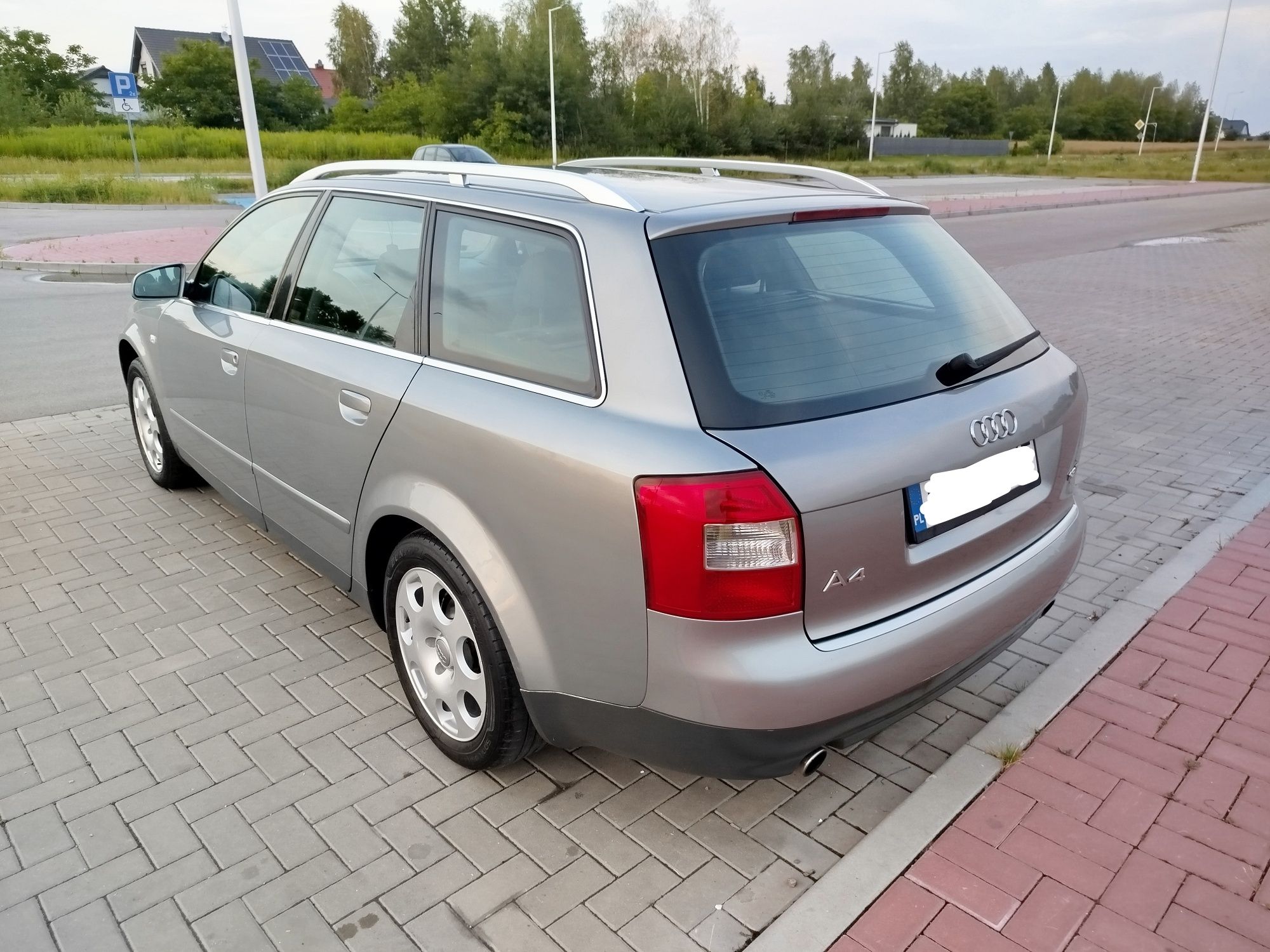 ** A4 B6 1.8 TURBO 150KM Benzyna Gaz sekwencja Rok 2003 Kombi klima **
