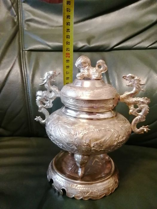 Ваза посріблена металева дракон