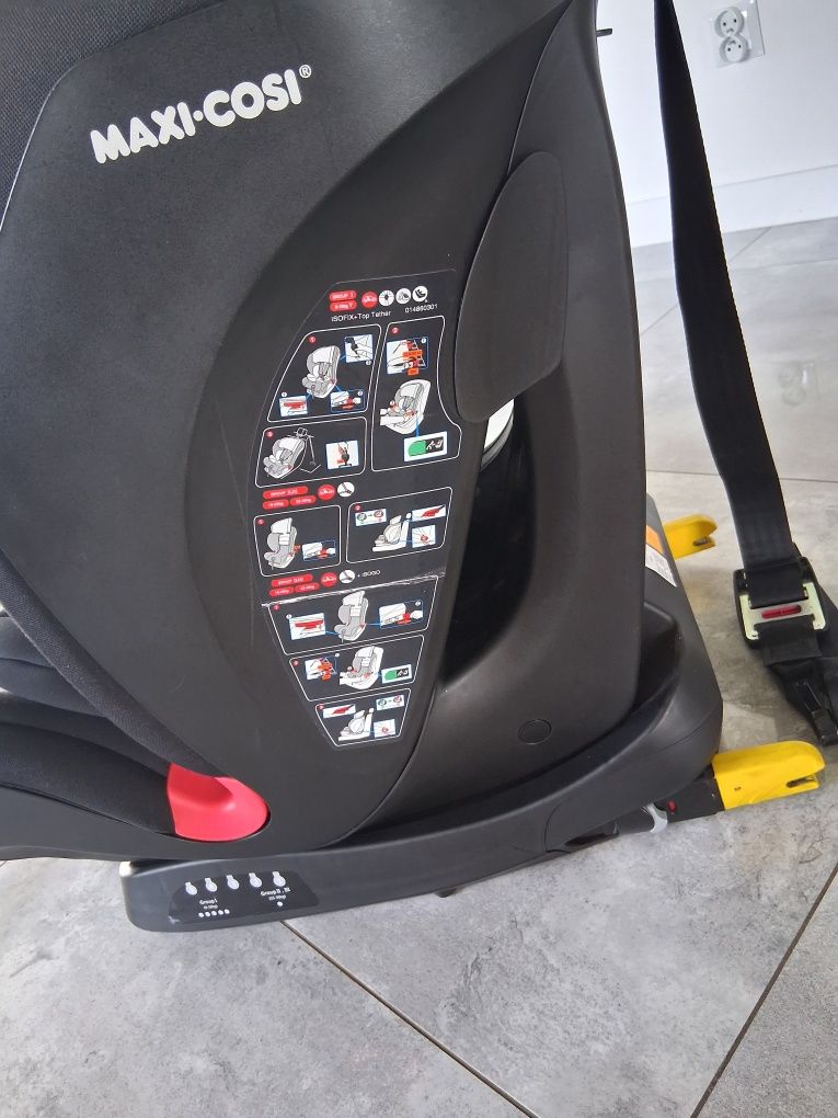 Maxi Cosi Titan.