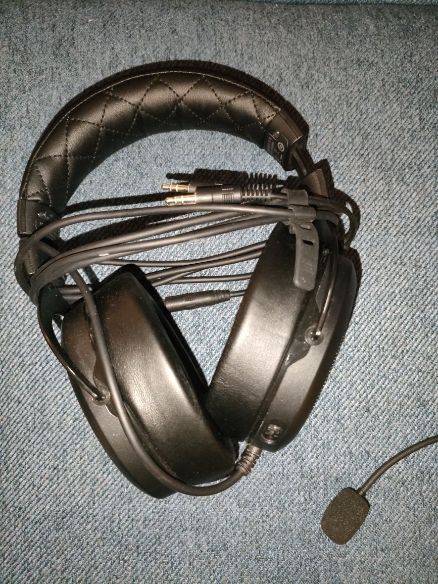 Słuchawki Corsair HS50 Pro