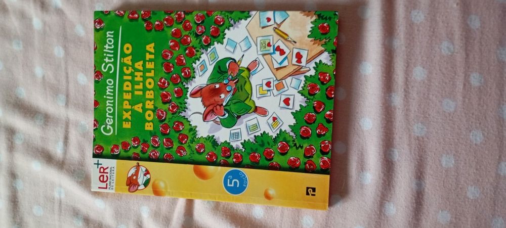 Livro "Expedição À Ilha Borboleta"