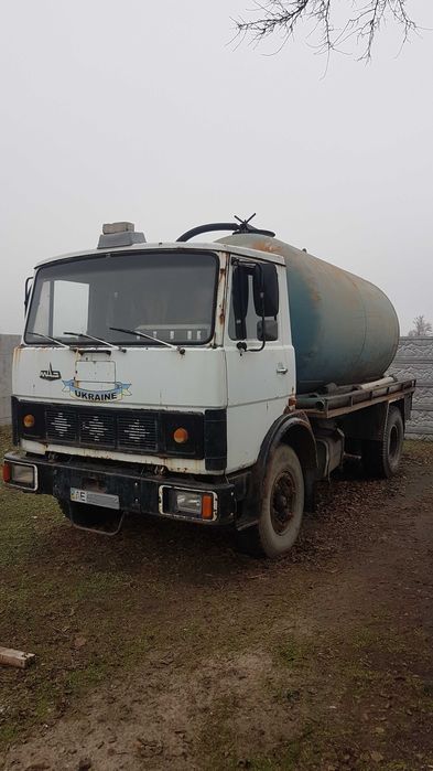 Ассенізатор Маз 5337