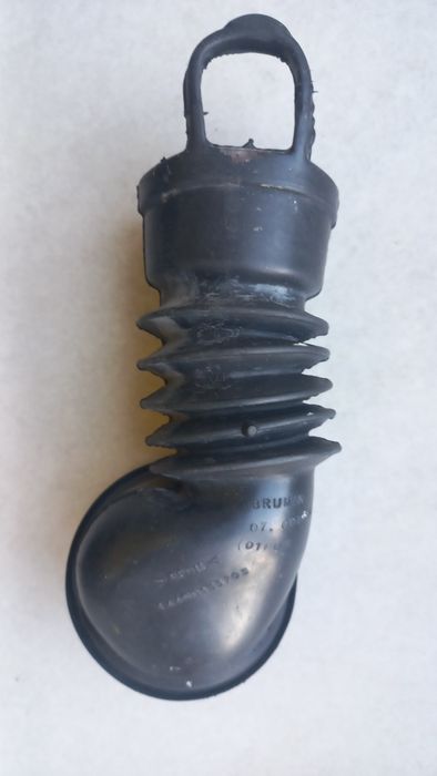 Патрубок заливний 14400153703 до пральної машини Ariston, Indesit