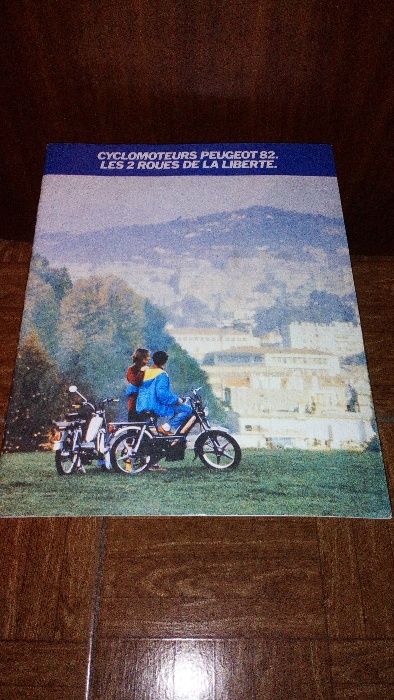 catalogo motorizadas cyclomoteur peugeot 82