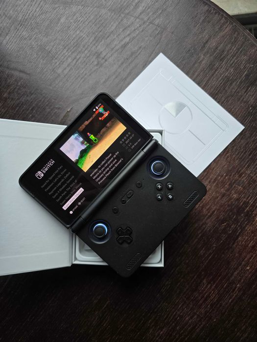 Retroid Pocket Flip 2 - konsola skonfigurowana z grami na pokładzie :)