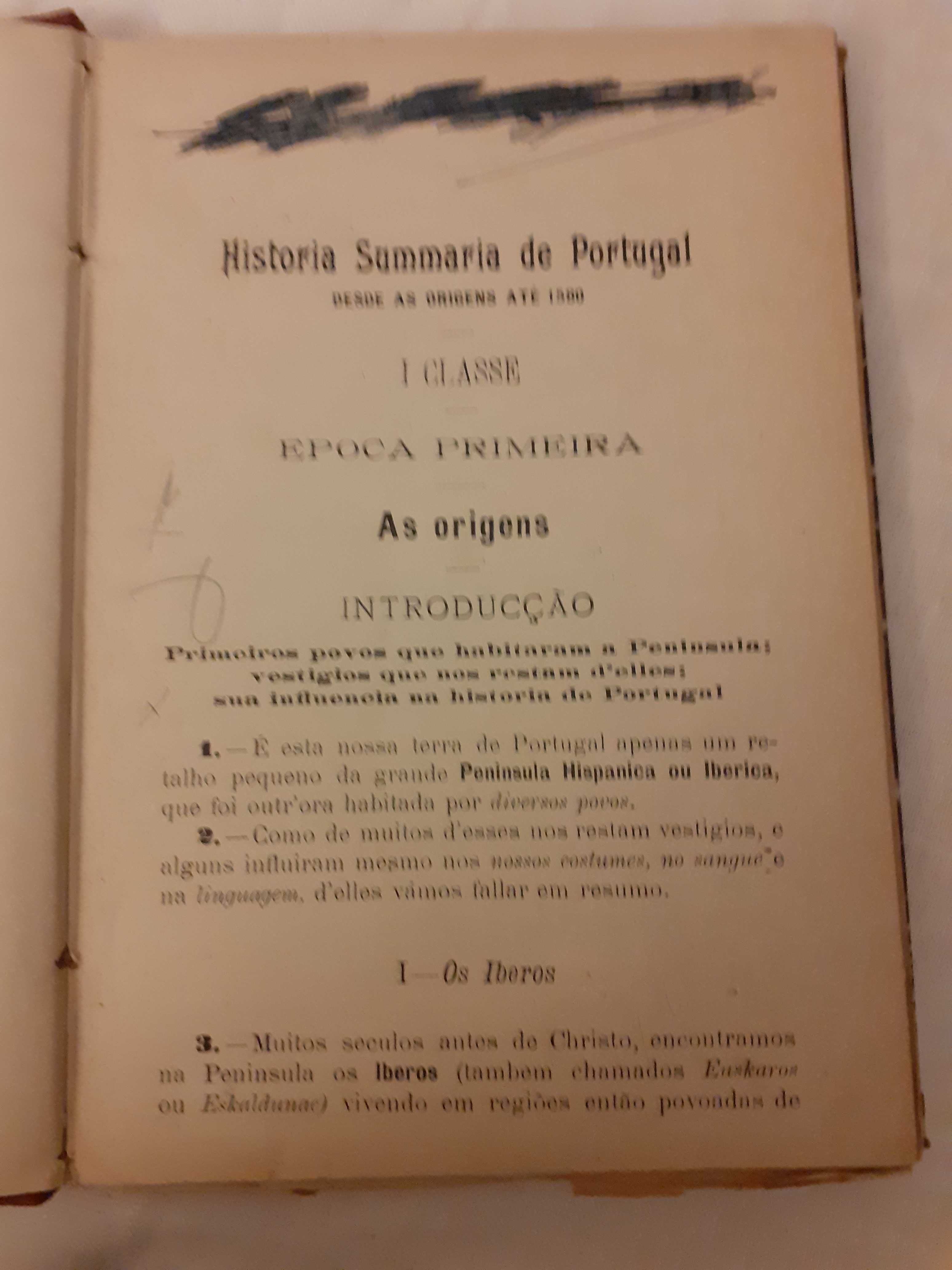 Livros escolares antigos de História  1909  e outro de Inglês 1874