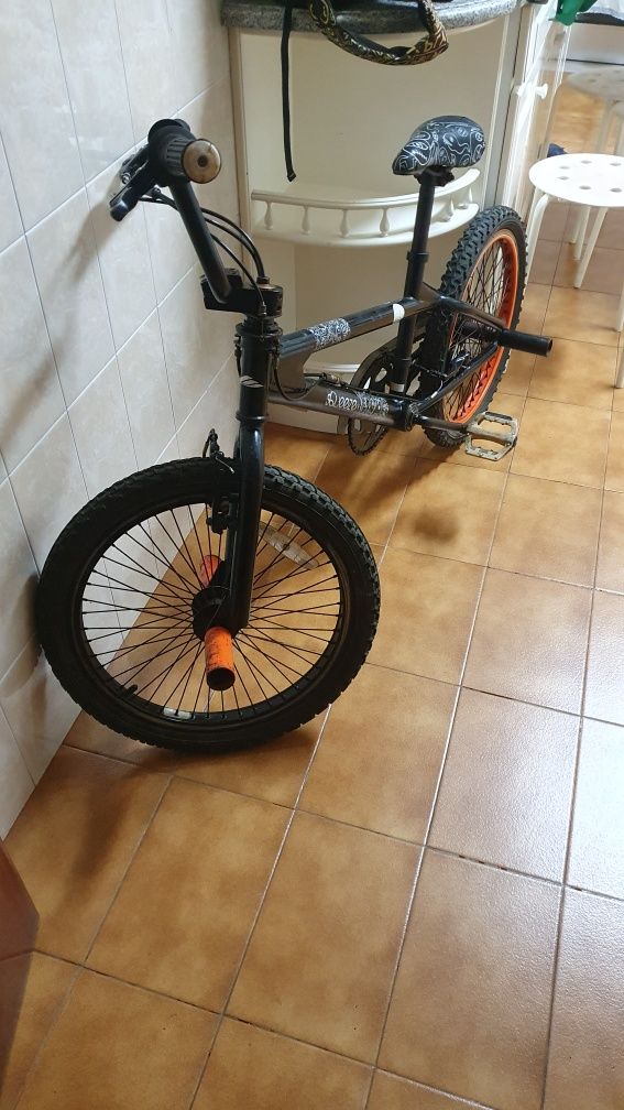 Bicicleta para quem tiver habilidade