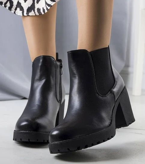 Buty botki damskie na słupku czarne 38 lekko ocieplane eleganckie